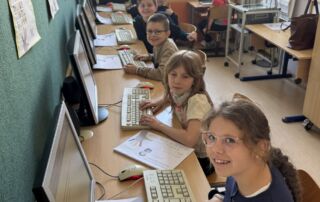 VS Pinkafeld, Beitrag 4a, 10-Finger System