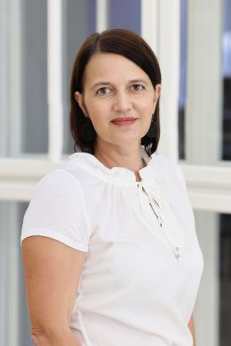 Lehrerfoto_Esther