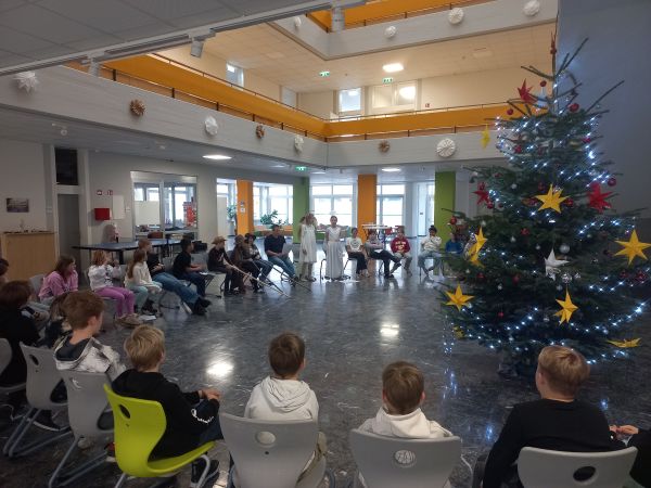 VS Pinkafeld, Beitrag 4. Klassen, Weihnachtsfeier MS Pinkafeld