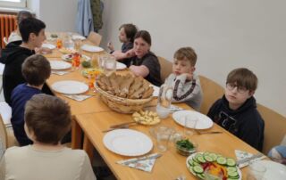 VS Pinkafeld, Beitrag 2. & 4. FÖK, Osterjause