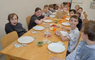 VS Pinkafeld, Beitrag 2. & 4. FÖK, Osterjause