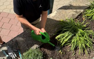 VS Pinkafeld, Beitrag 6. FÖK, Blumen setzen